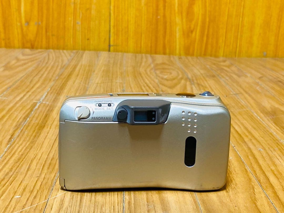 OLYMPUS μ (ミju:) ZOOM 140 VF デジタルカメラ