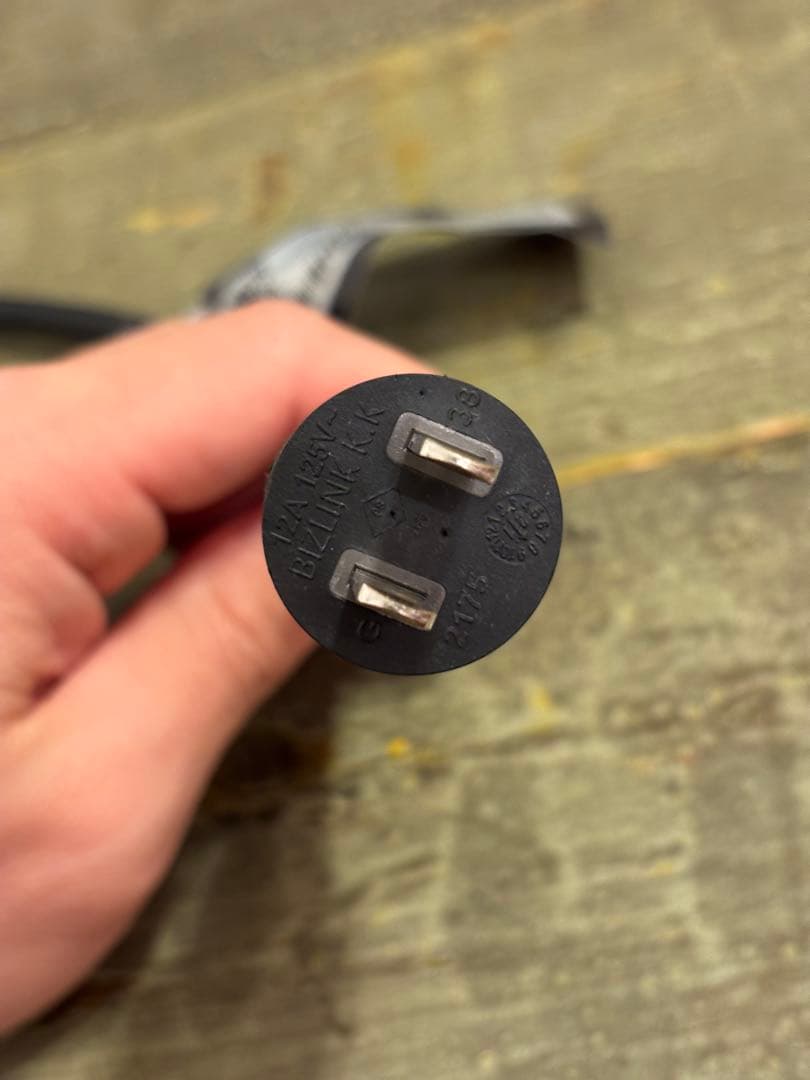 dyson ダイソン HD08 ドライヤー