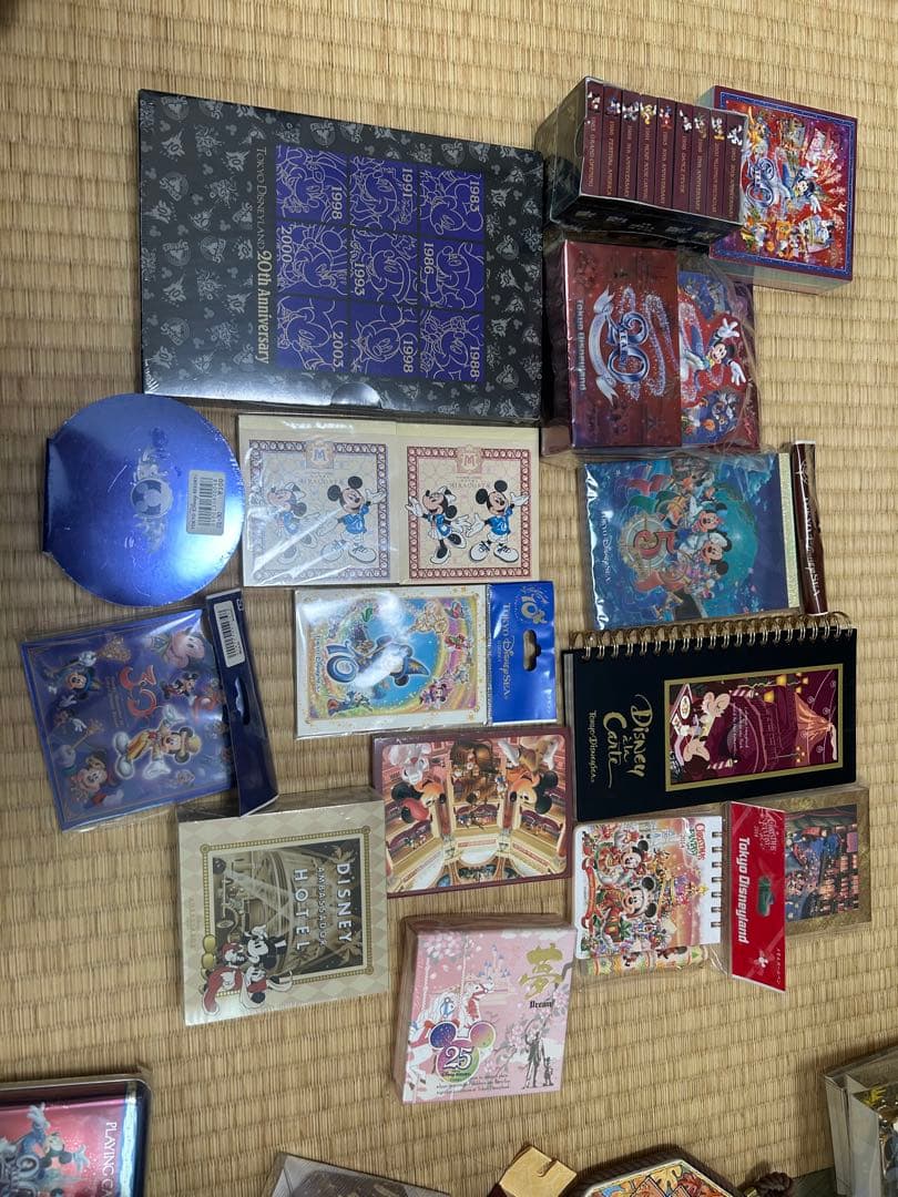 ディズニーキャラクター キーホルダーセット　100点以上　限定品あり