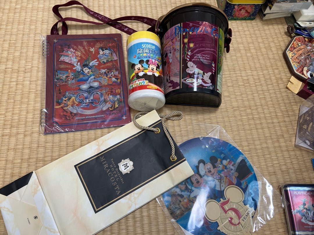 ディズニーキャラクター キーホルダーセット　100点以上　限定品あり