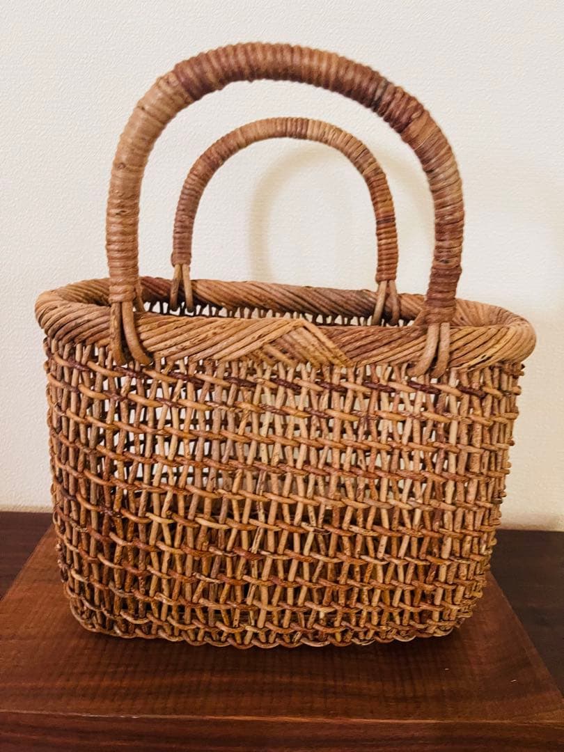 中川原信一さんのあけびかごバッグ