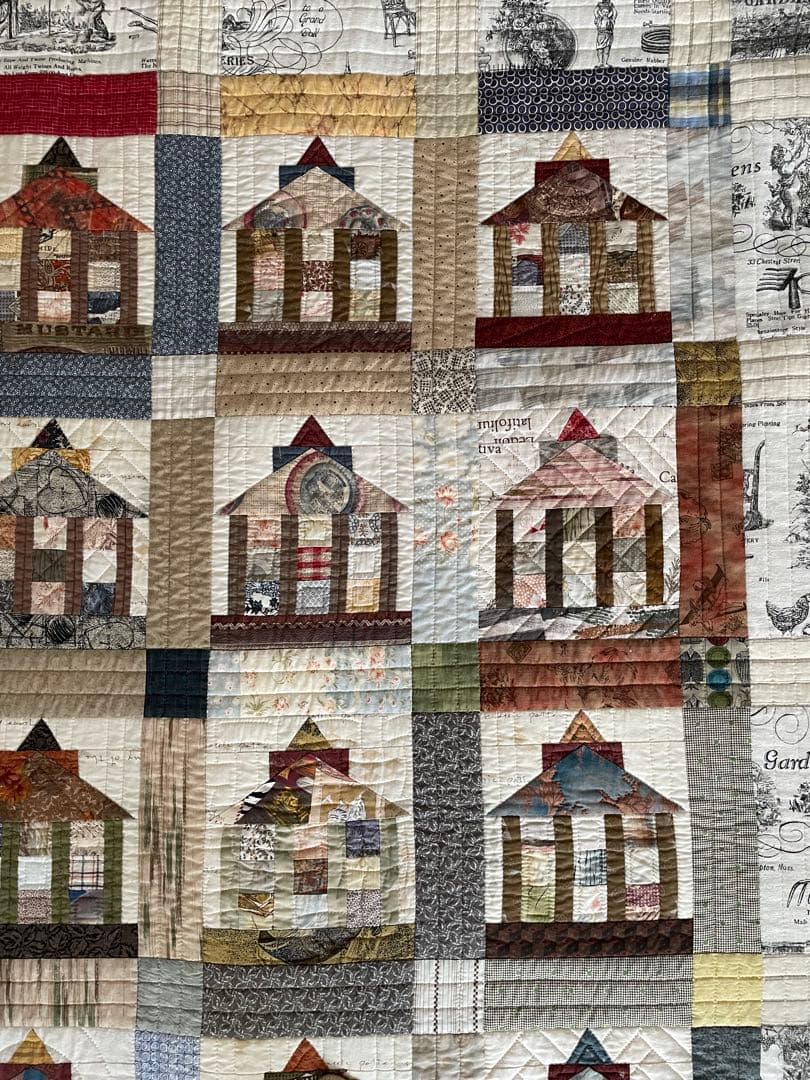 パッチワーク　キルト　タペストリー　ハウス