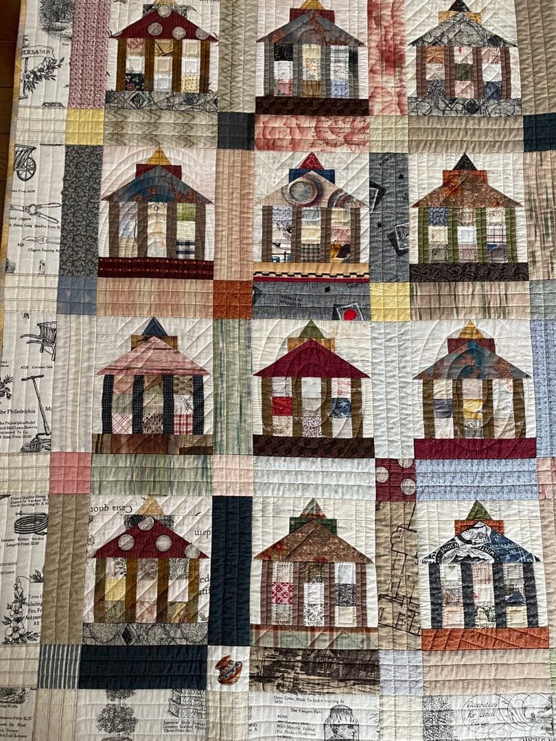 パッチワーク　キルト　タペストリー　ハウス