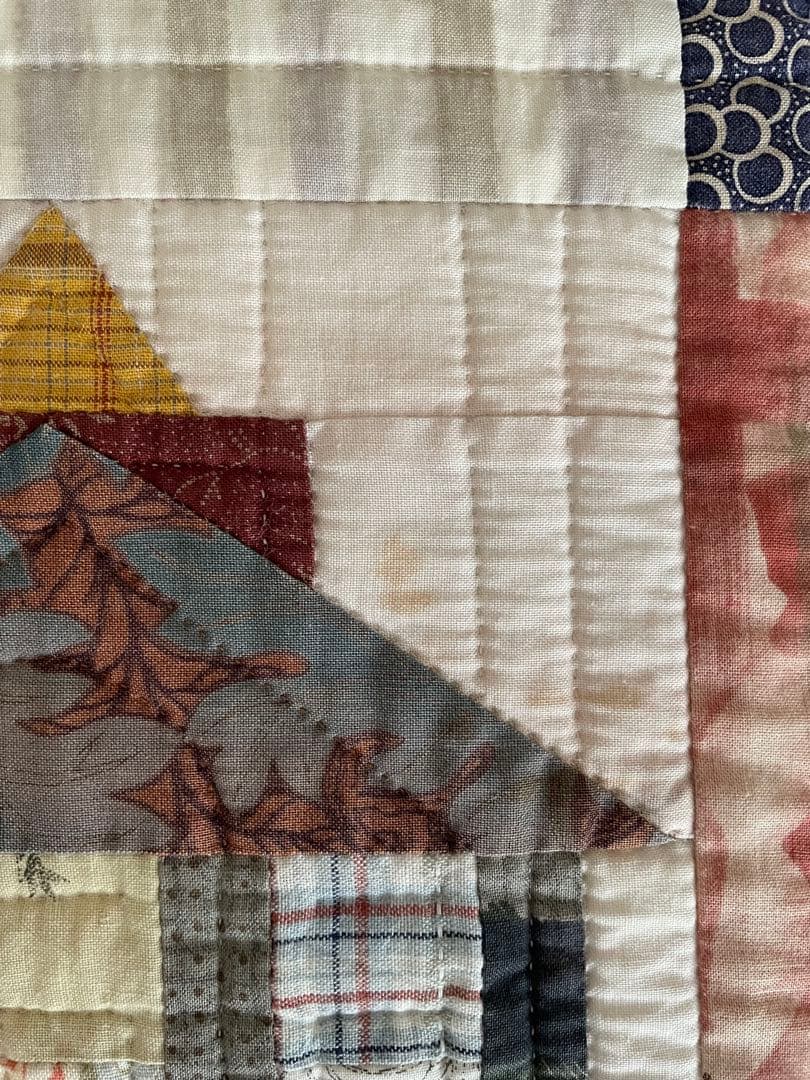 パッチワーク　キルト　タペストリー　ハウス