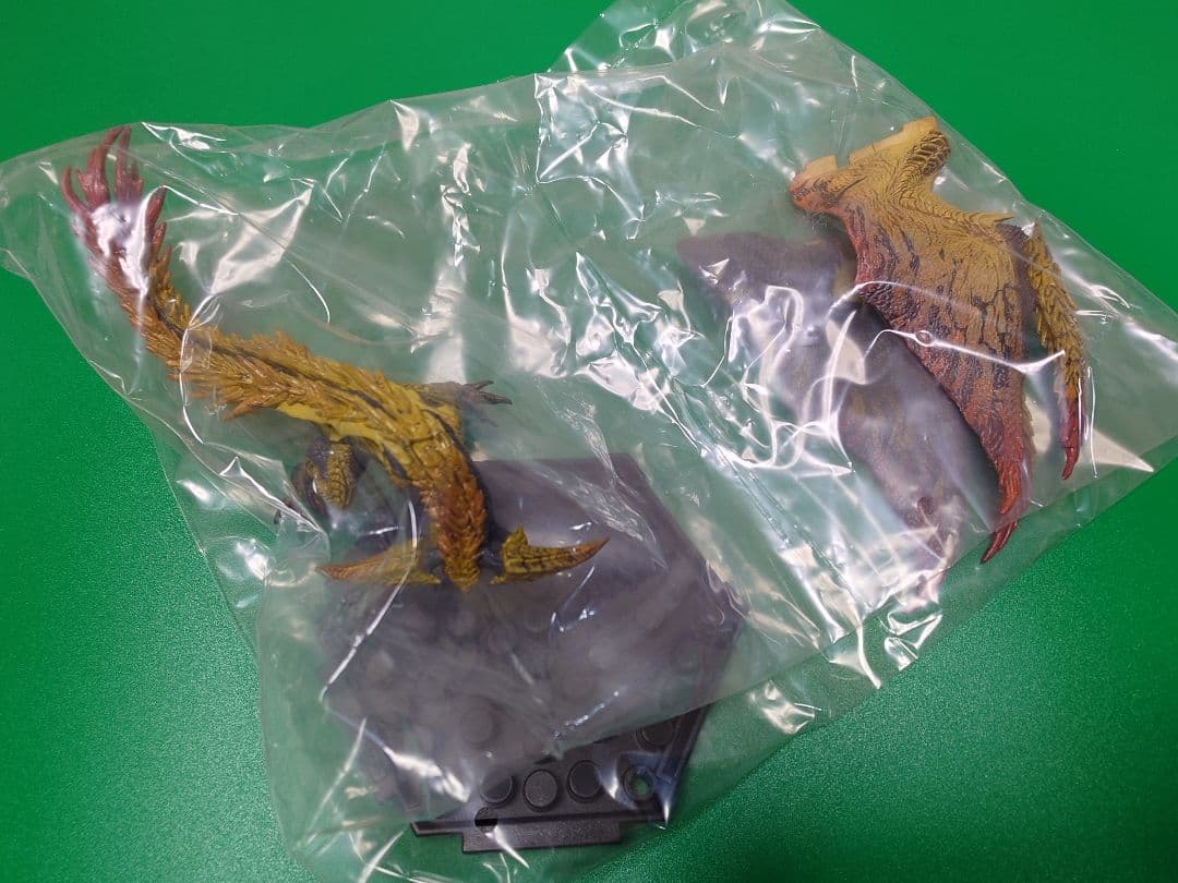 モンハンワイルズ　フィギュア　スタンダードモデル　アルシュベルド　レダウ　セット