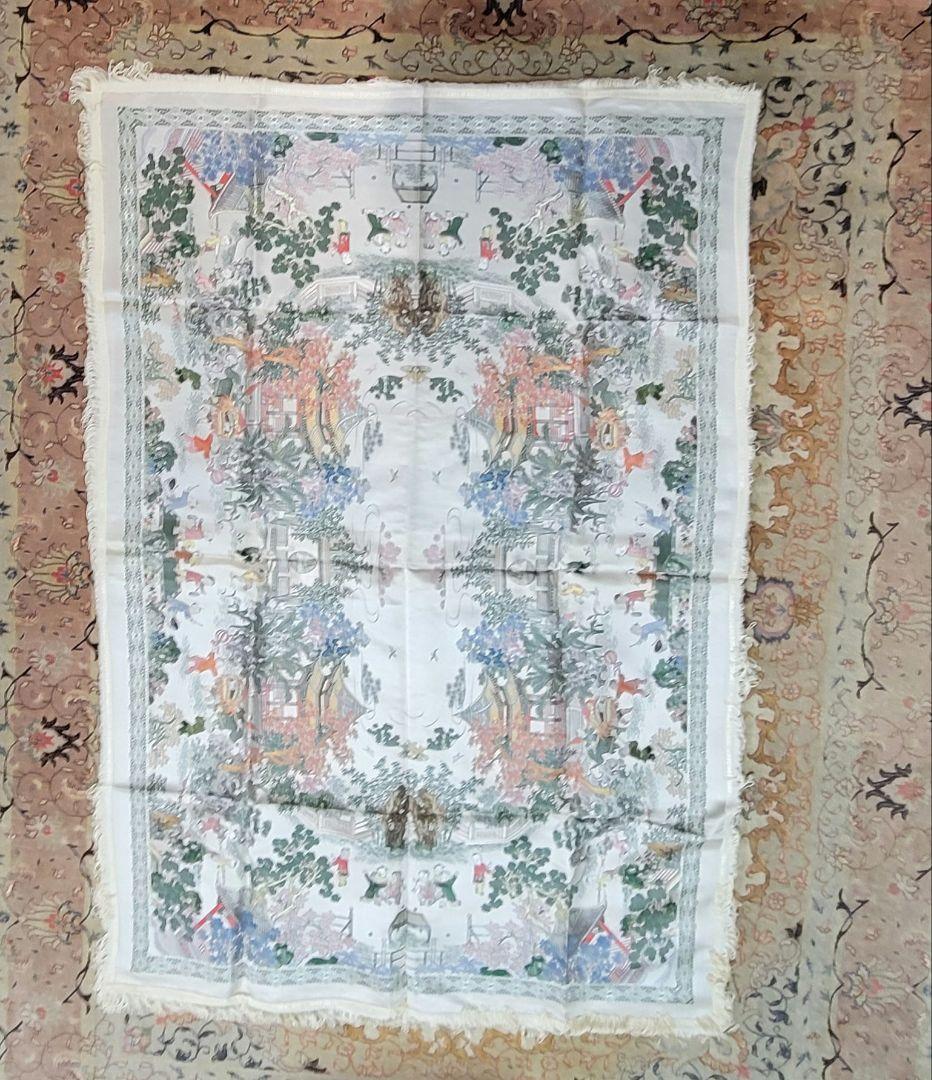 中国産 シルク製　テーブルクロス　長方形 98×140cm ブランド　錦花 新品