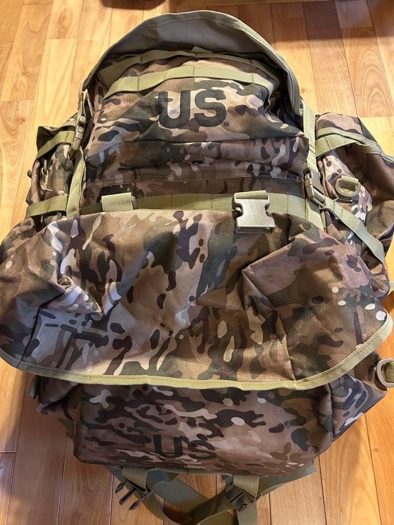 実物 未使用品 米軍実物 MOLLE2 ラージ リュックサック マルチカム