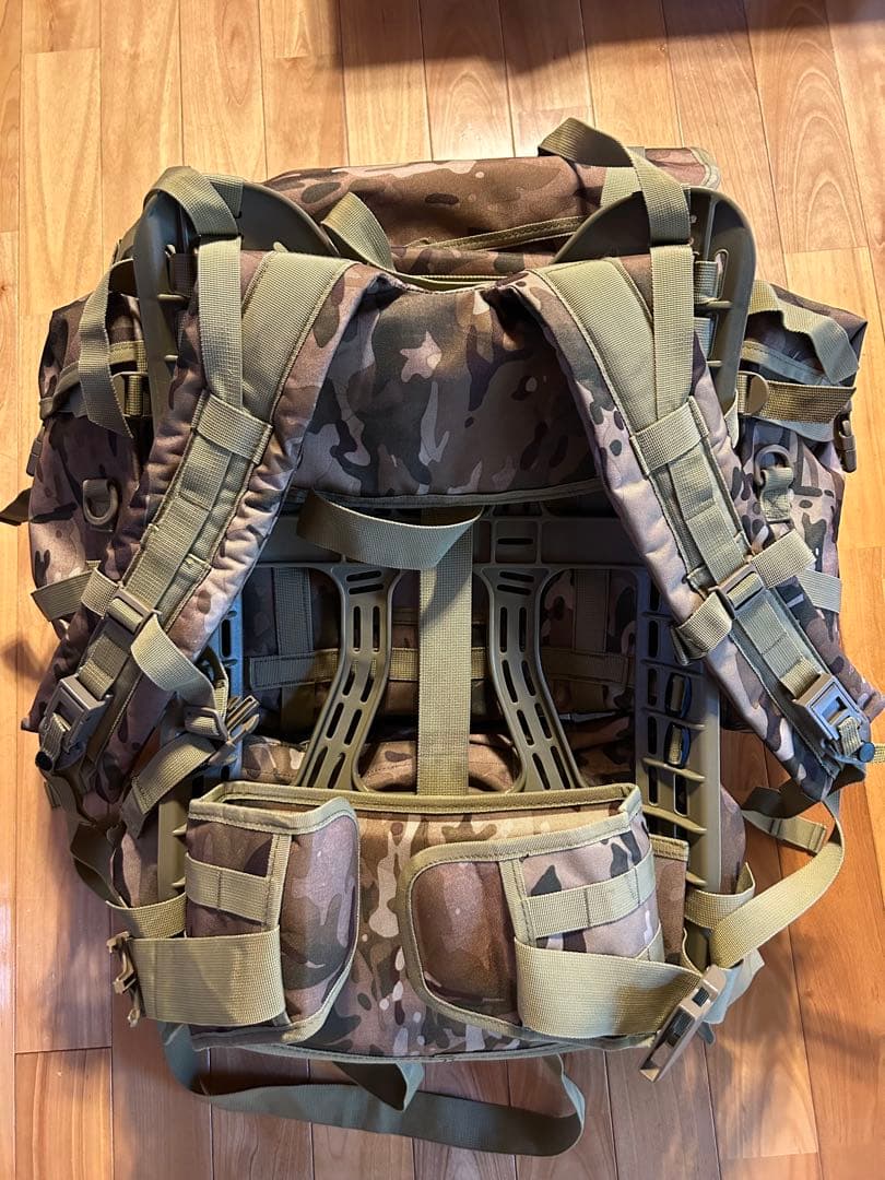 実物 未使用品 米軍実物 MOLLE2 ラージ リュックサック マルチカム