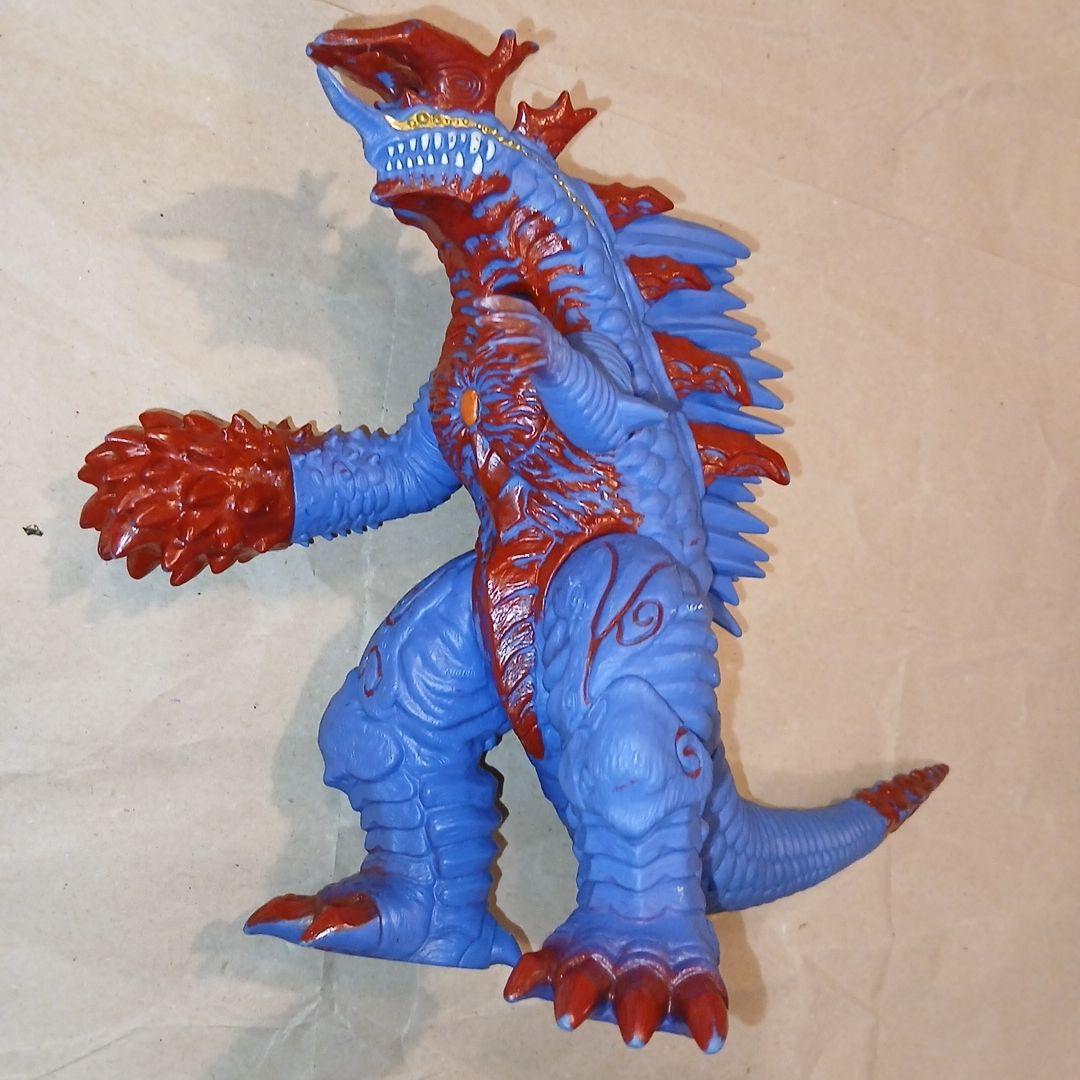 ウルトラマン怪獣ソフビ ザイゴーグ ツルギデマーガ スーパーグランドキング