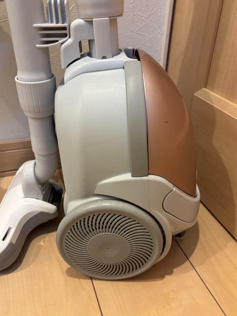 HITACHI 日立 掃除機 CV-V500 紙パック式　メンテ、清掃済　美品