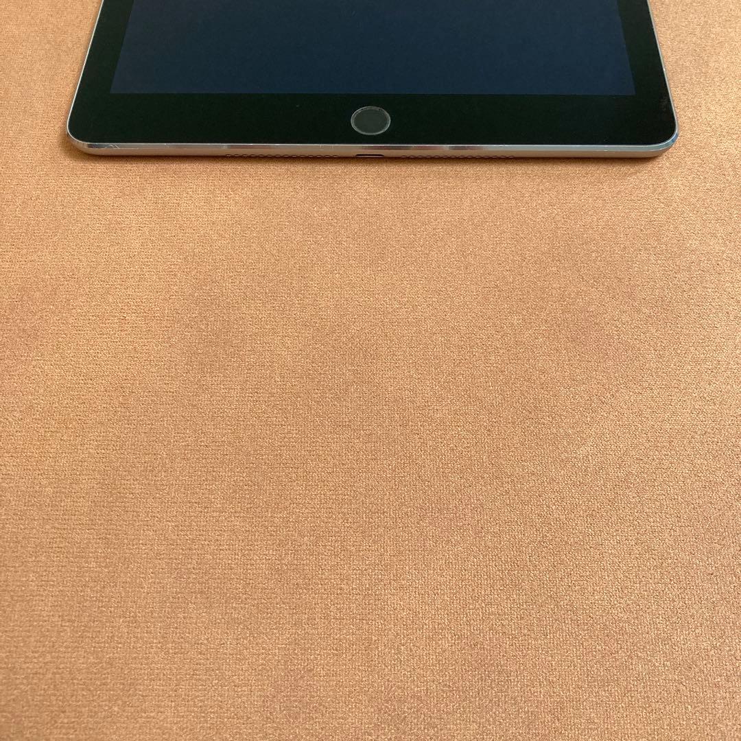 138【早い者勝ち】電池最良好☆iPad Air2 128GB WIFIモデル☆