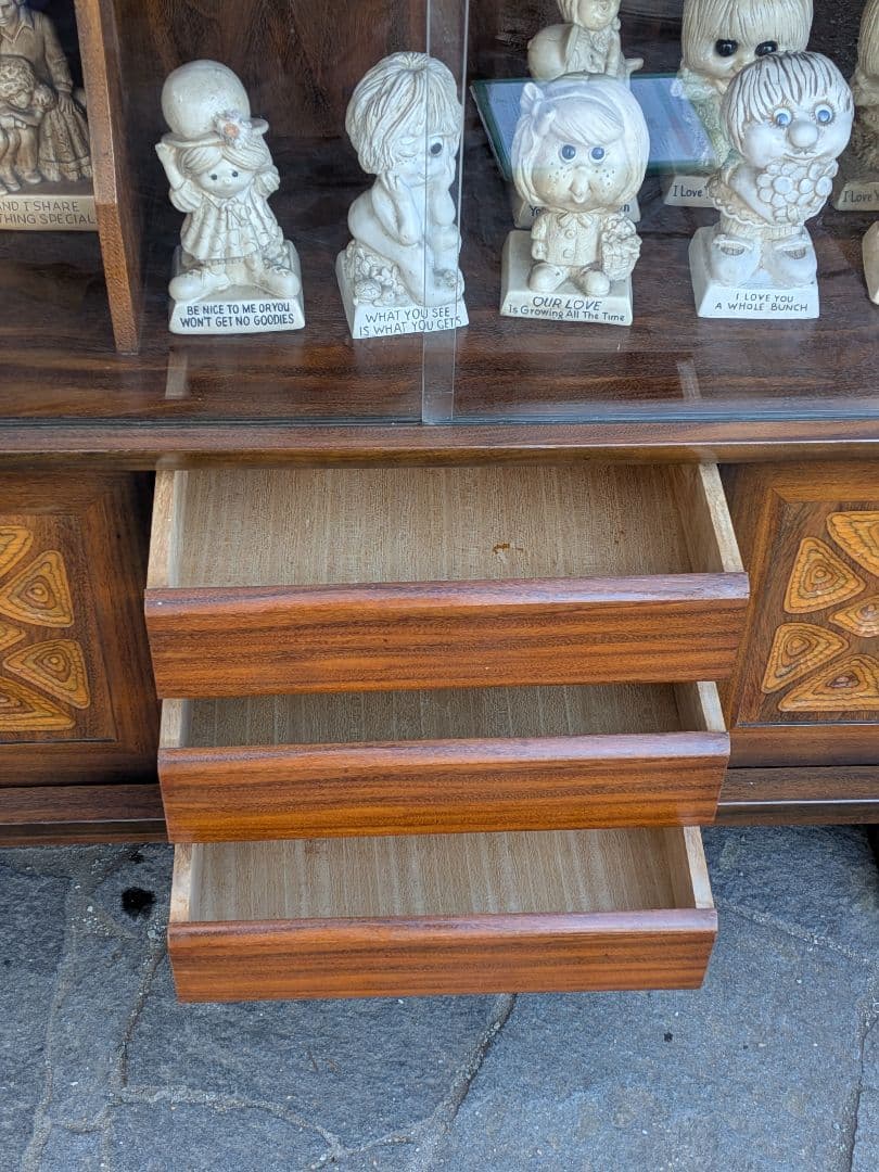 ミッドセンチュリー　収納家具