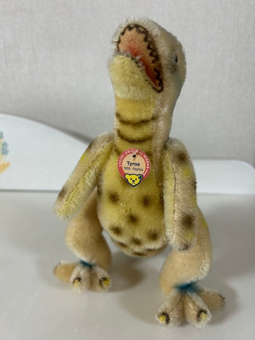 【世界限定4000体】【ドイツ購入・超レア】シュタイフ　ティラノサウルス