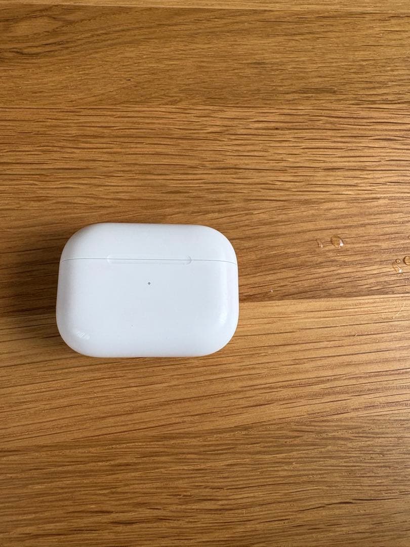 Apple AirPods pro2 本体 充電ケース付き右耳イヤフォン