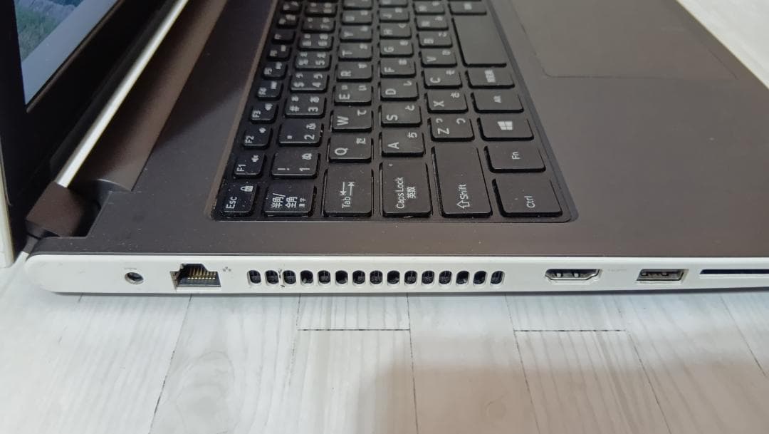 Dell Inspiron 5559 第6世代i5