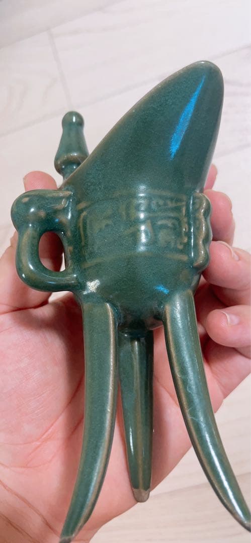 汝瓷绿釉高爵杯　酒器 爵杯 古玩 旧家収蔵 爵 陶芸　古美術品