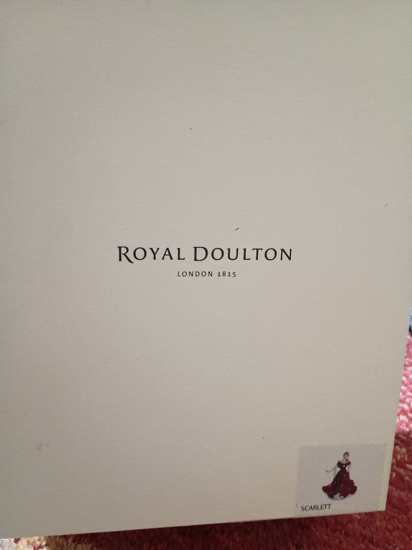 ロイヤルドルトン 陶器 人形　スカーレット
