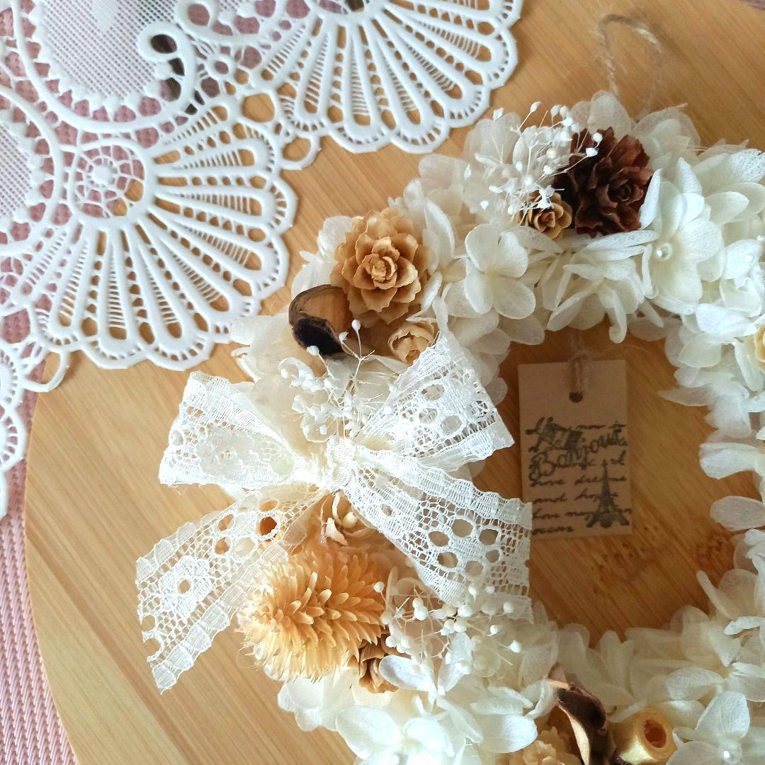 No130  ふわっふわ あじさいと可愛い木の実の 秋冬リース゜.*❁