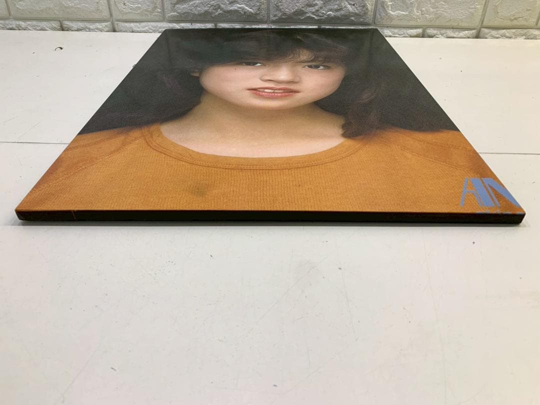 ☆382 希少 当時物 昭和スター 中森明菜 木製パネルポスター 送料込み