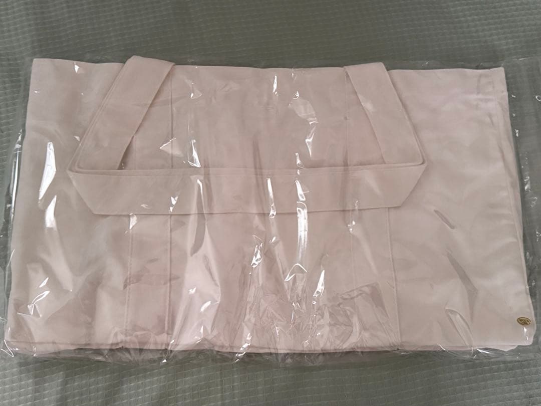 SULA トートバッグ　ホワイト　n.SSign カズタ