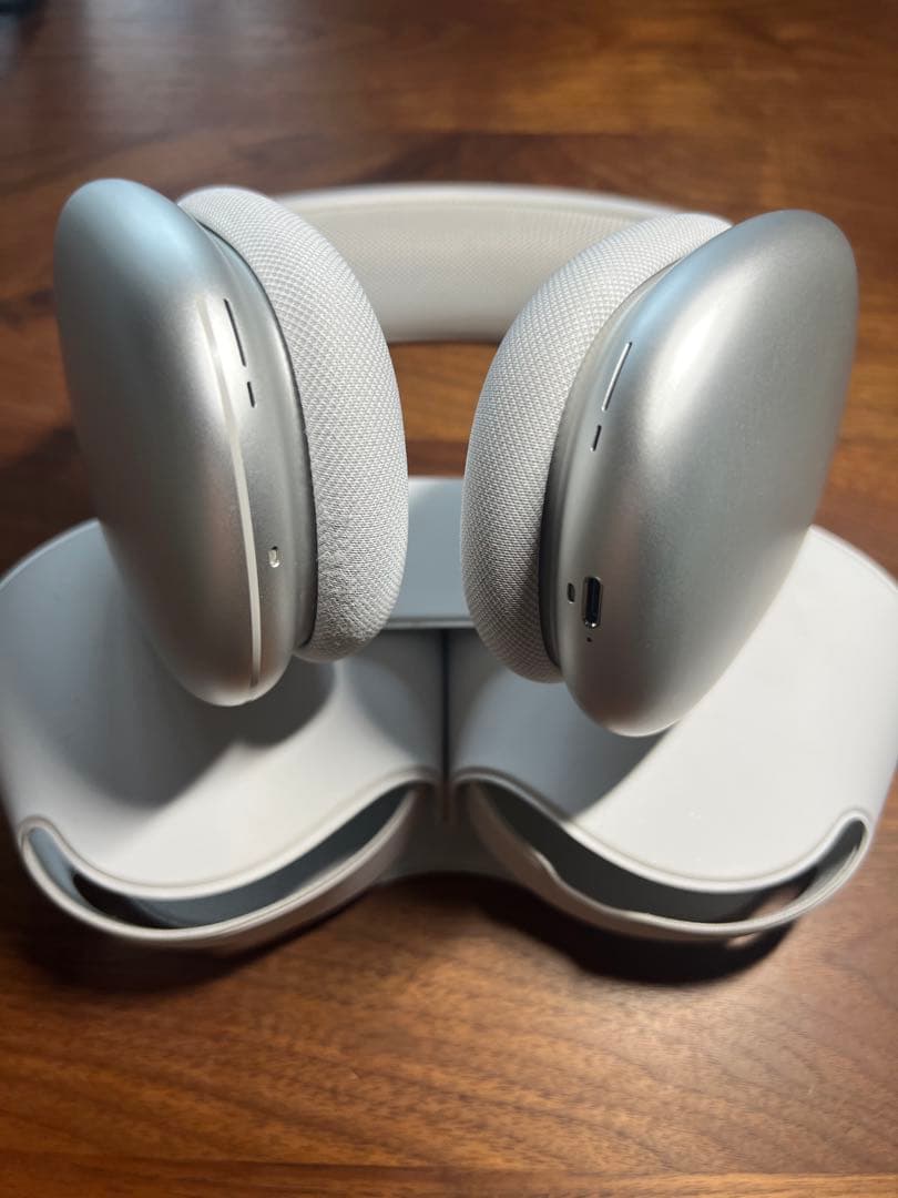 【極美品】Apple AirPods Max ホワイト　本体