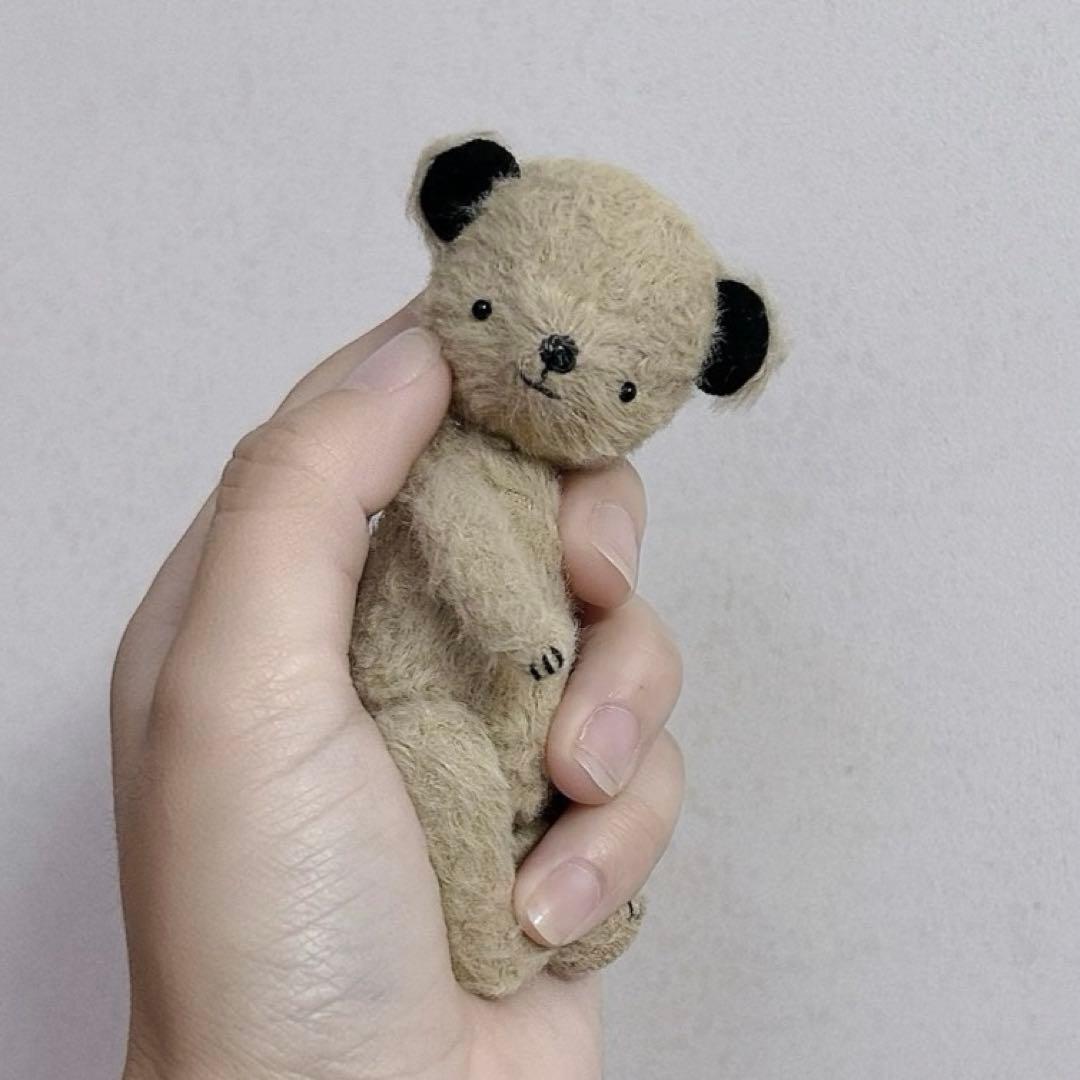 大人しい黒ミミちゃん テディベア 海外作家様 ハンドメイド 熊 ぬいぐるみ
