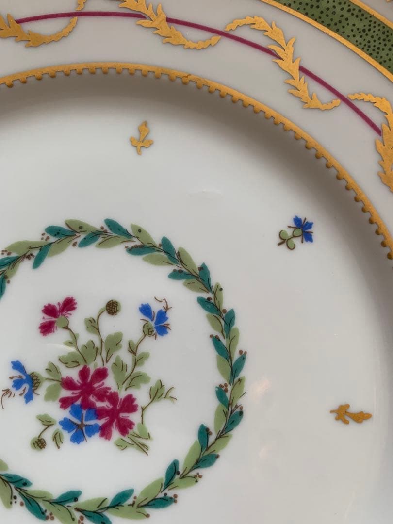 お値下げ。アビランド　ヴューパリ　大皿4枚、小皿7枚、スープカップ6客　セット