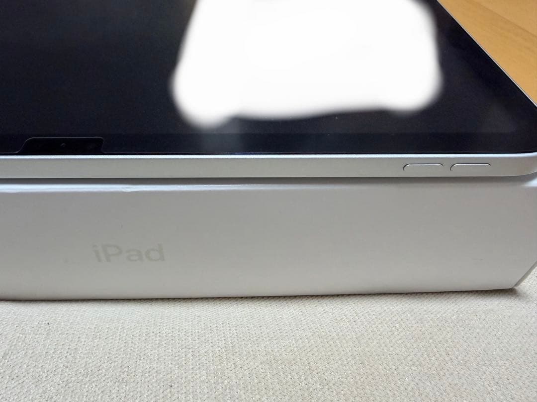 【美品】iPad 第10世代 Wi-Fi 64GB シルバー