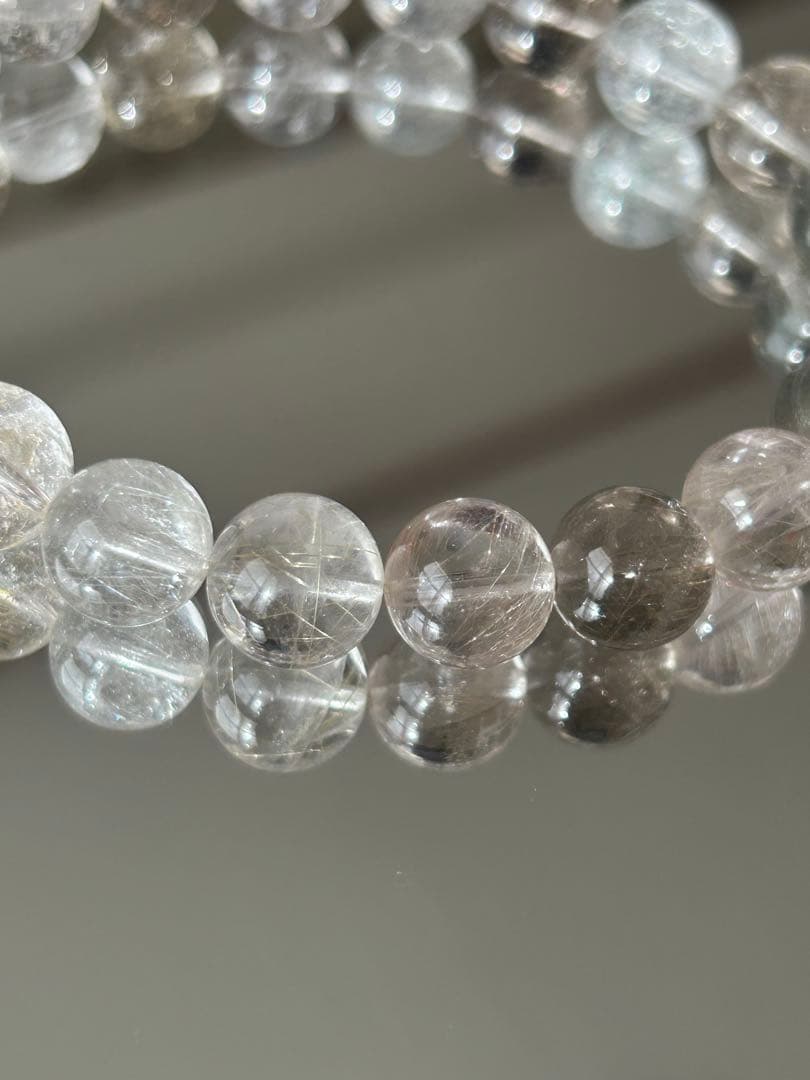 【虹入り・透明感】シルバールチルクォーツ 10mm (内径18cm)