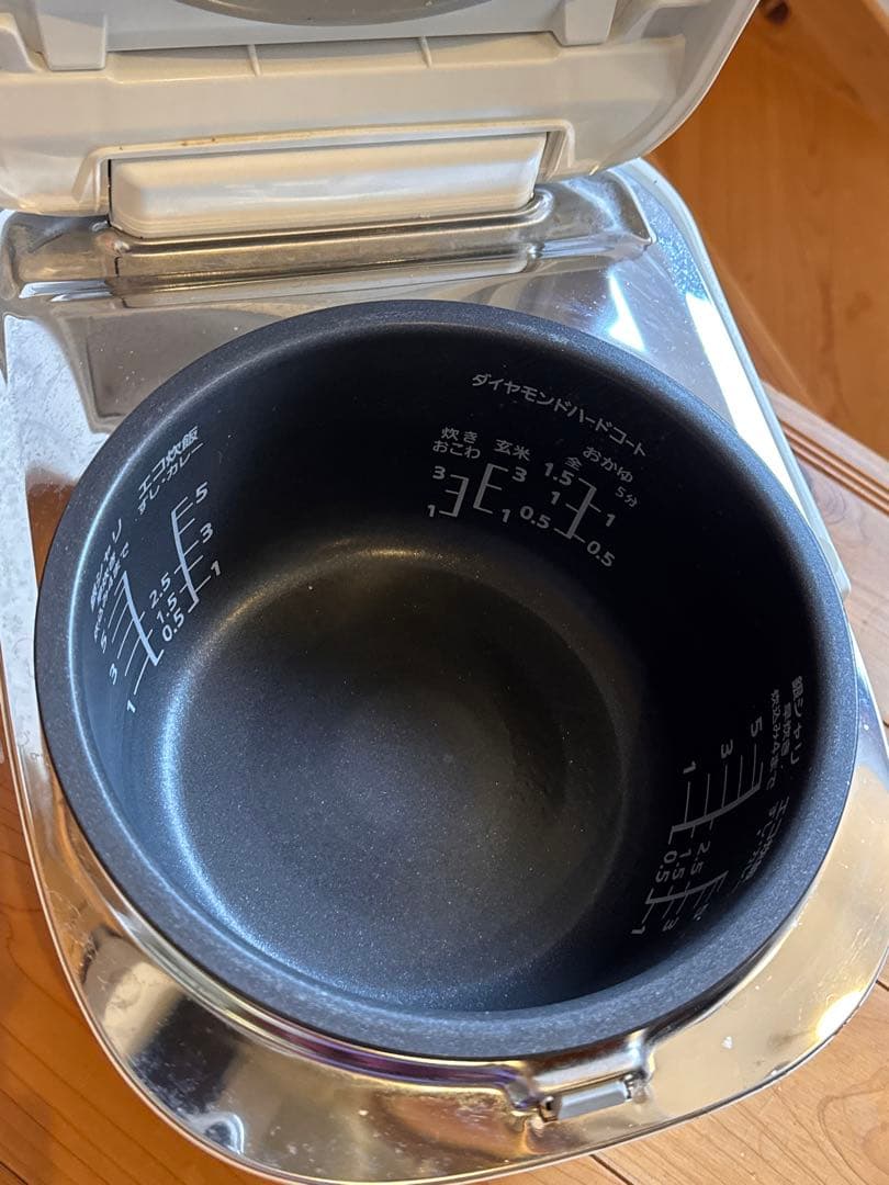 kurika様Panasonicダイヤモンド銅釜 炊飯器 SR-HB10E5