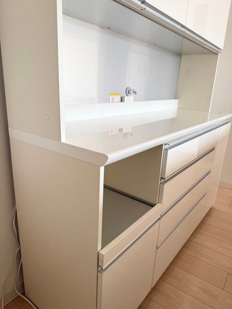 ヒロ　Pamounaパモウナ　キッチンボード