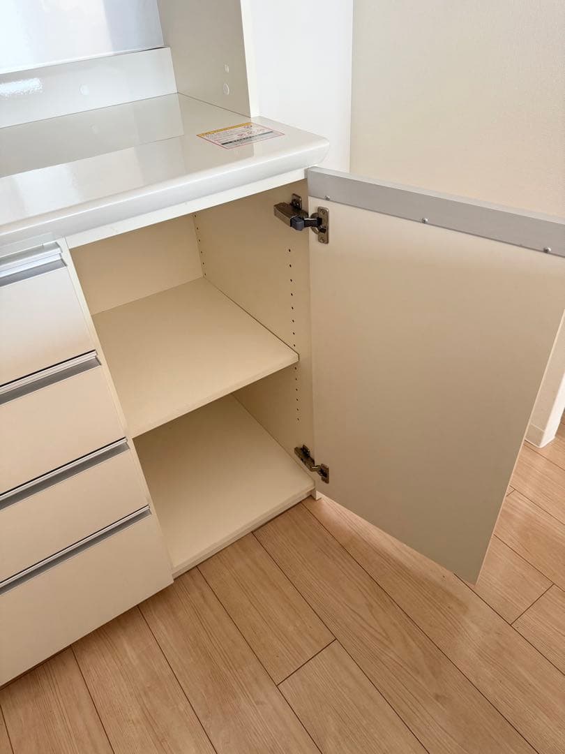 ヒロ　Pamounaパモウナ　キッチンボード