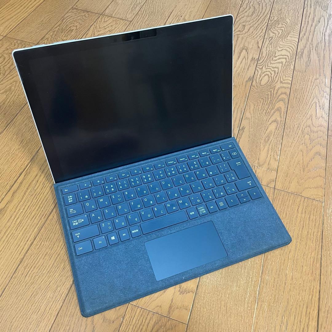 Surface PRO　Core i7-7600U 8GB