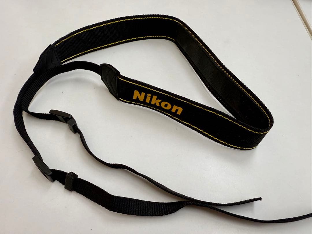 【美品】一眼レフ Nikon D5600 ダブルズームキット 単焦点レンズ 他