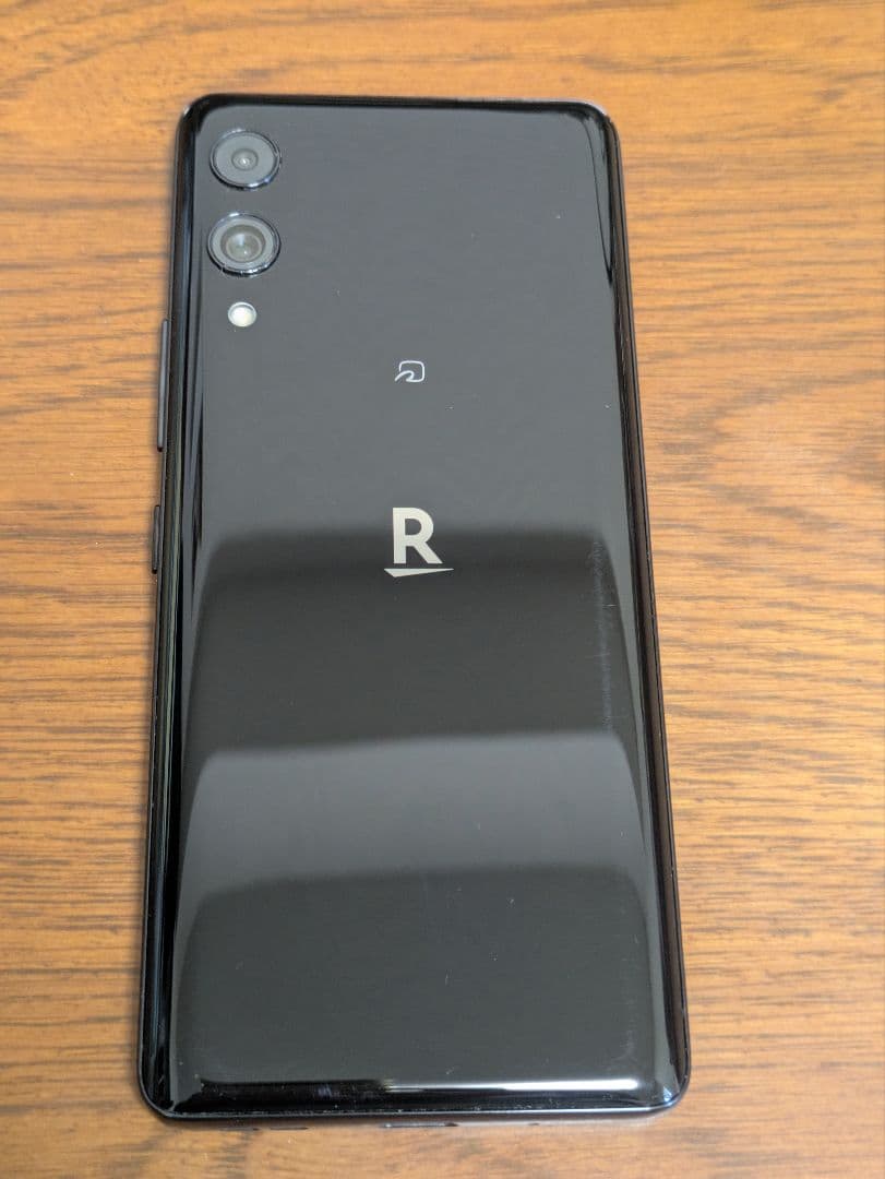 Rakuten Hand 5G 本体