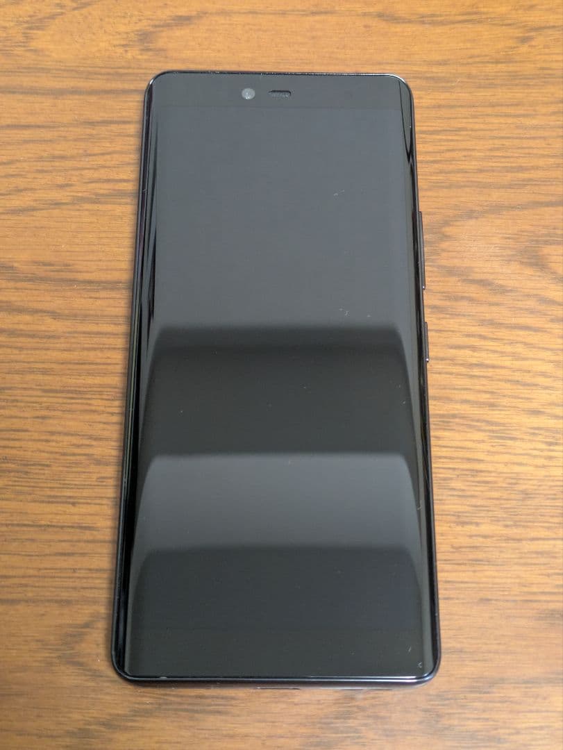 Rakuten Hand 5G 本体