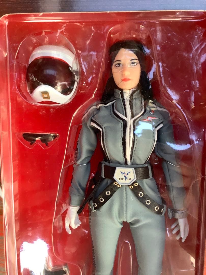 ‘04タカラ　クールガール　友里アンヌ隊員　ウルトラ警備隊　未開封・未開封品