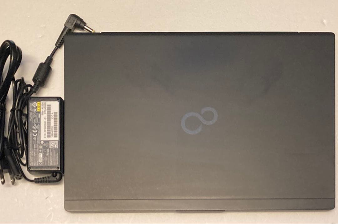 富士通LIFEBOOK U939/AW i5-8365U 8GB/128GB