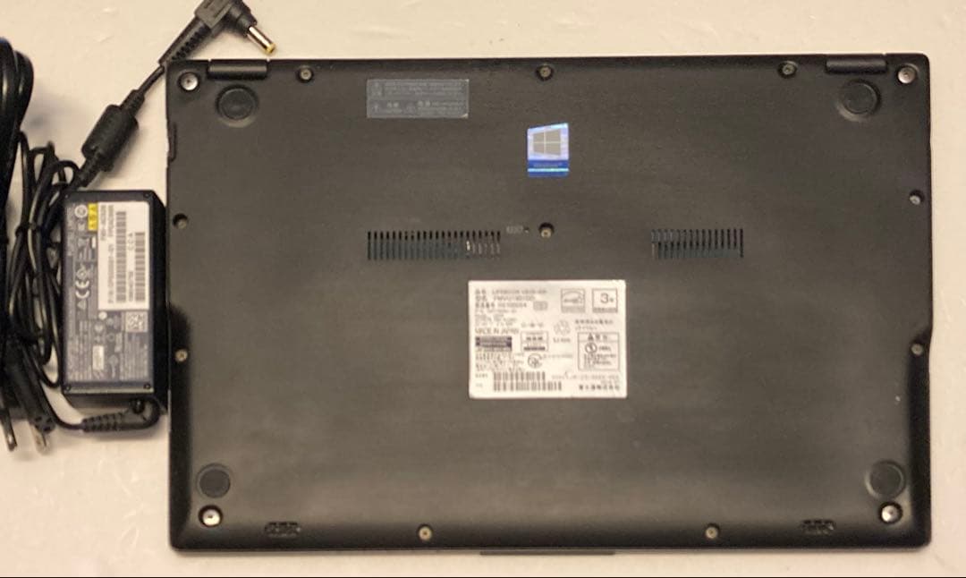 富士通LIFEBOOK U939/AW i5-8365U 8GB/128GB