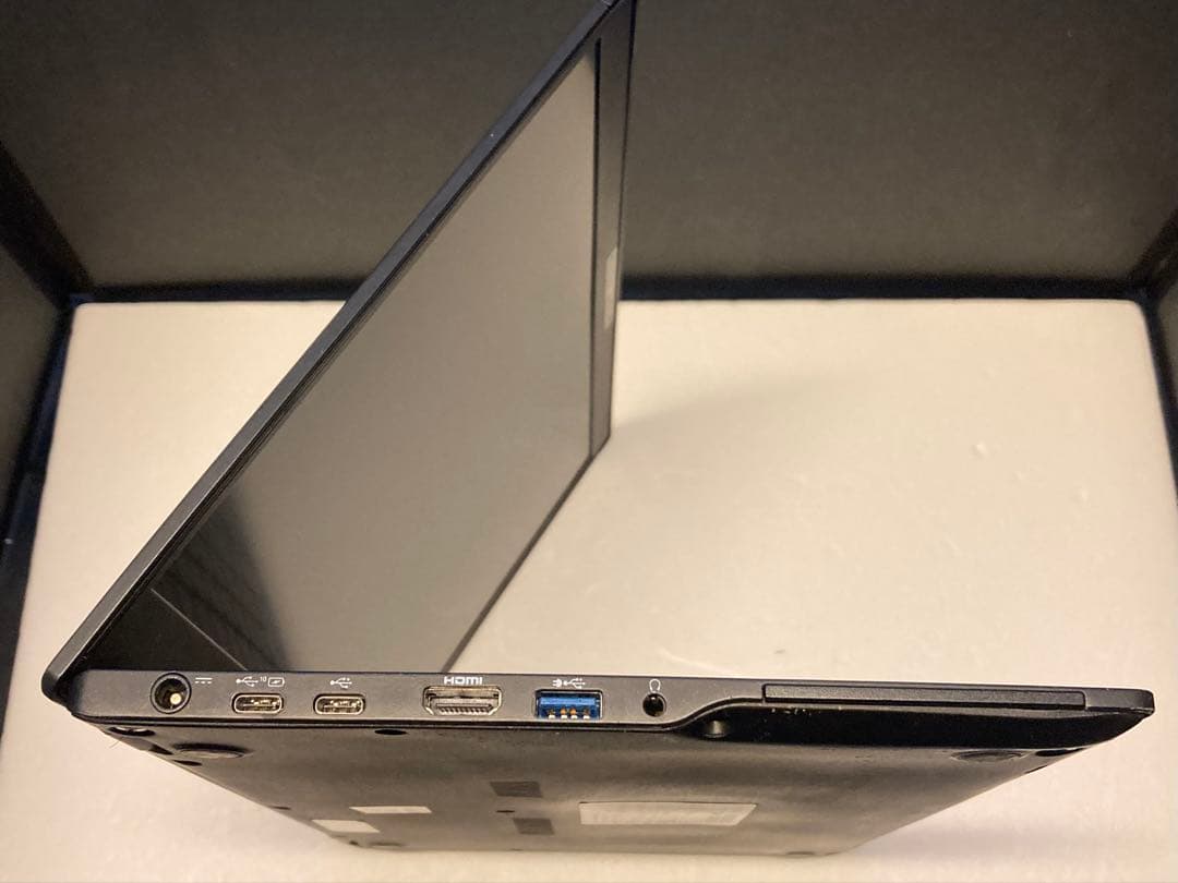 富士通LIFEBOOK U939/AW i5-8365U 8GB/128GB