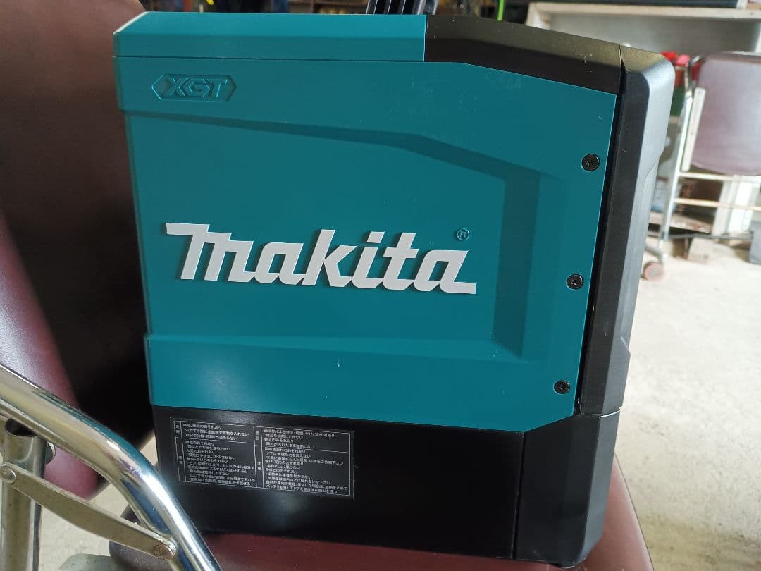 マキタ充電式電子レンジ