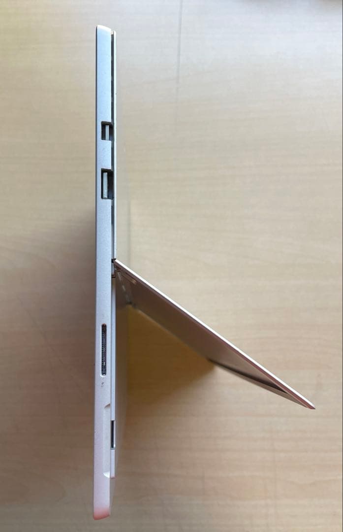 Surface Pro 5 1796 SSD128GB メモリー8GB 美品