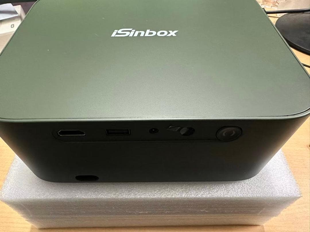 【新品 未使用品】コンパクトプロジェクター 公式アプリ搭載 プロジェクター 小型