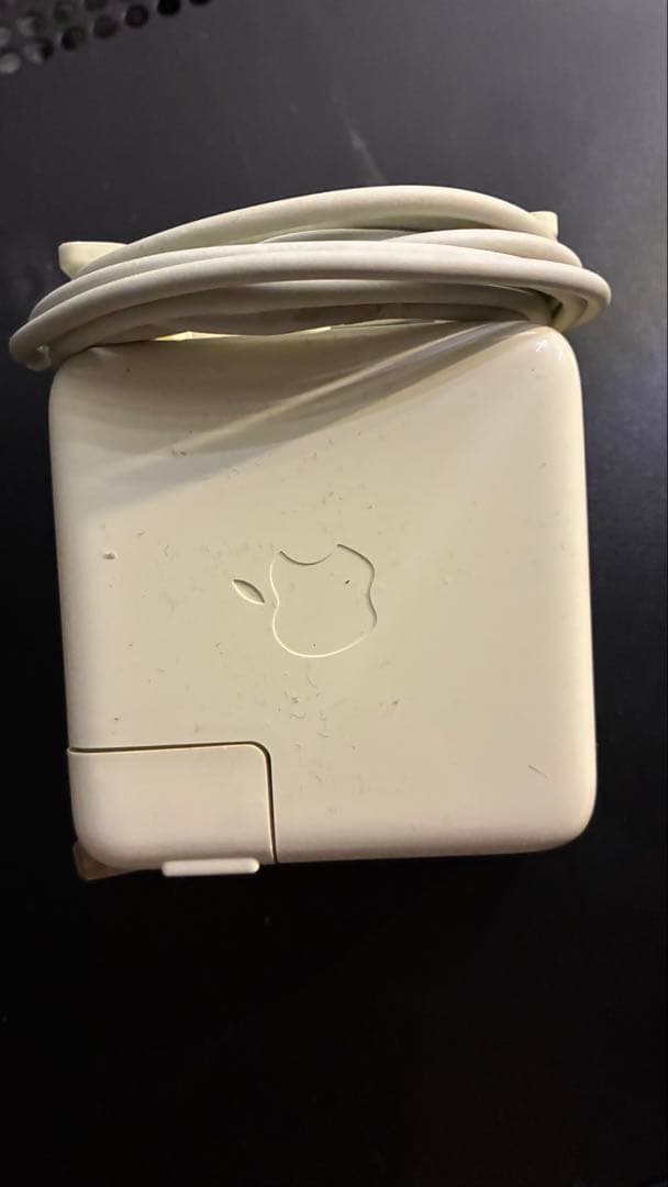 【状態 良品】MacBook Pro late 2011 SSD 換装済み