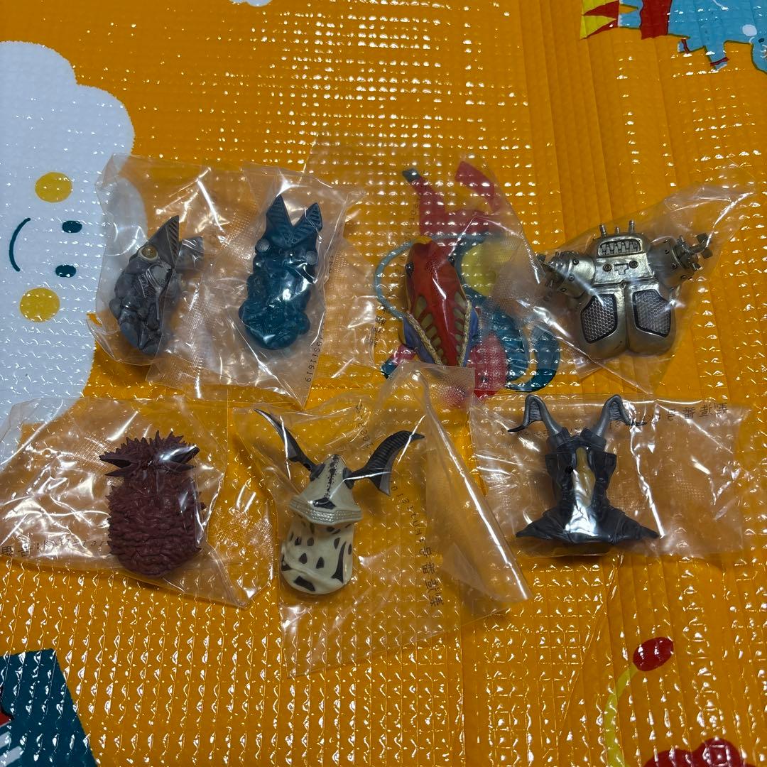 一番くじ 怪獣超大全 F賞 怪獣頭鑑 ウルトラ怪獣vol.1 全7種　コンプ②