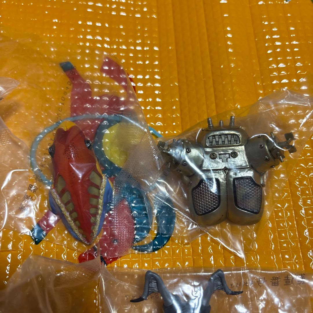 一番くじ 怪獣超大全 F賞 怪獣頭鑑 ウルトラ怪獣vol.1 全7種　コンプ②