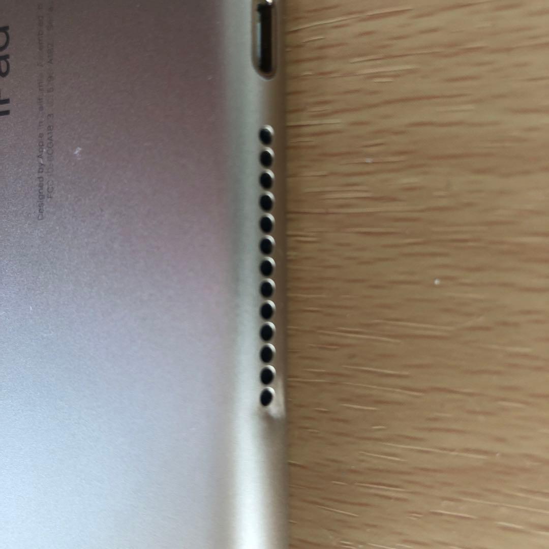 iPad（第5世代）32GB【※商品説明必読】