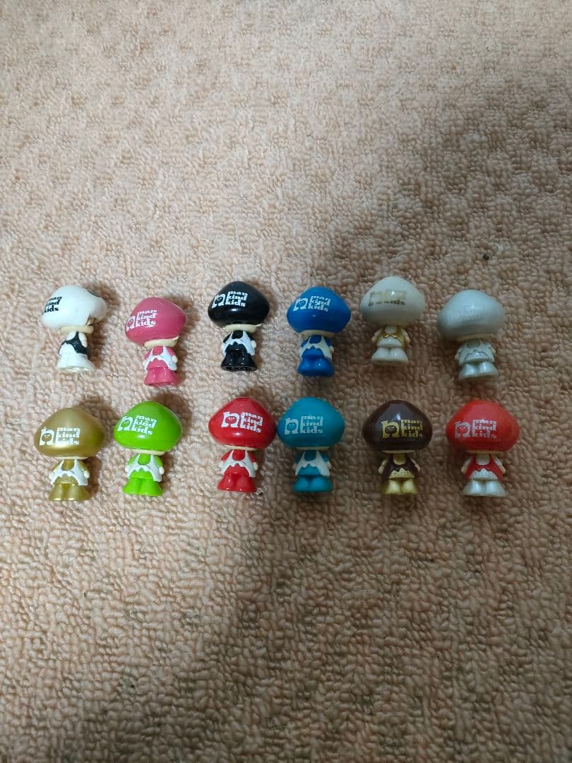 Dokukkinoドクッキノ こえだちゃん 13体セット