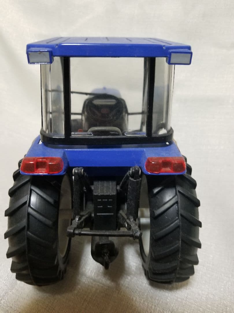 イセキトラクター　ミニカー