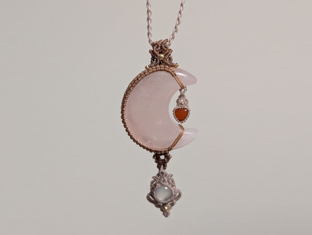 マクラメネックレス ローズクォーツ/ホワイトムーンストーン